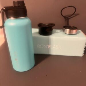 Iron flask stainless Steel insulations tumbler with 2 addi lids